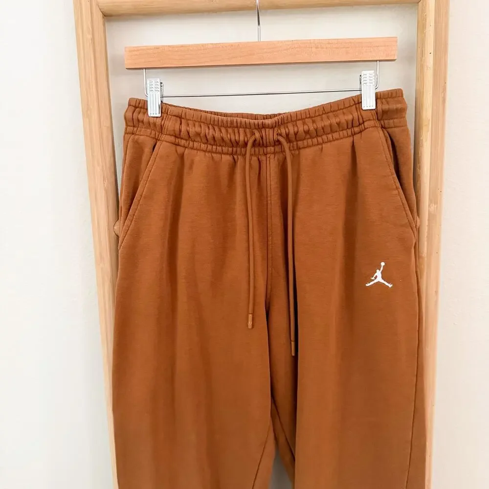 Nike Jordan Essentials Fleece Joggers Brown Relaxed Sweatpants Men’s Medium